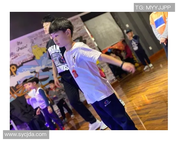 街舞战术解析上海街舞队的快速进攻与防守策略探讨 街舞战术解析上海街舞队的快速进攻与防守策略探讨