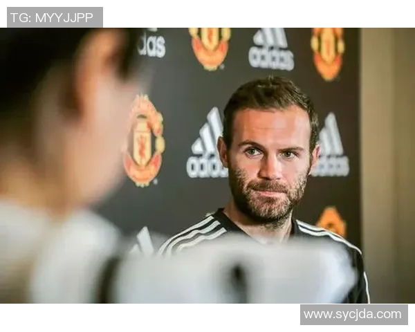 足球明星学历普遍较低的背后原因与社会影响分析 足球明星学历普遍较低的背后原因与社会影响分析